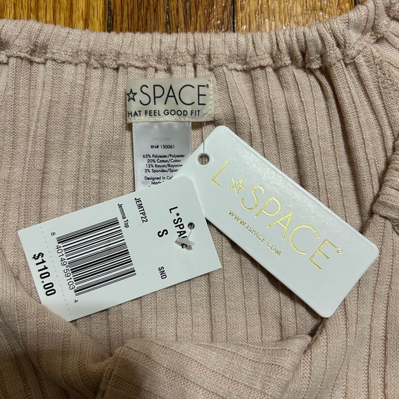 NWT L Space  ‘Jemma’ Crop Top Small Sand Beige Twist Front - Picture 4 of 7